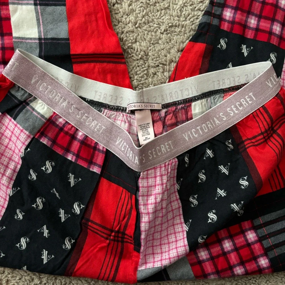 Victoria Secret Pajama pants - Picture 1 of 3